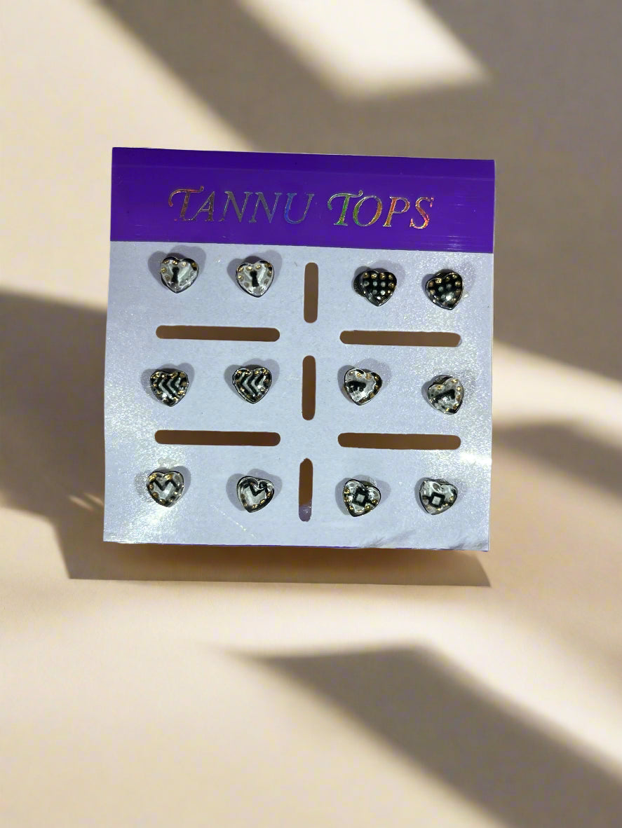 Stud earrings (Pack of 6 pairs)
