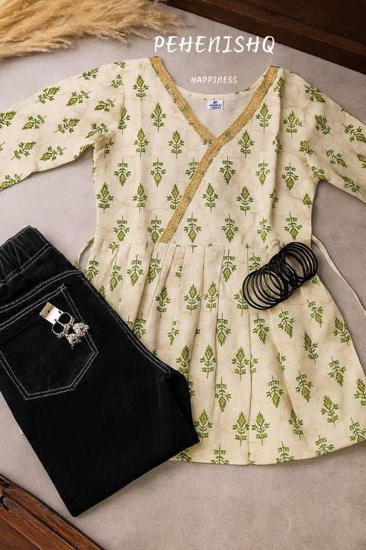 India Vibes Green Printed Kurti
