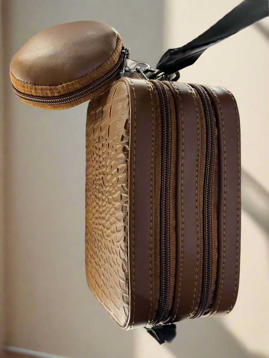 Urban Chic Textured Sling Bag+Mini Pouch