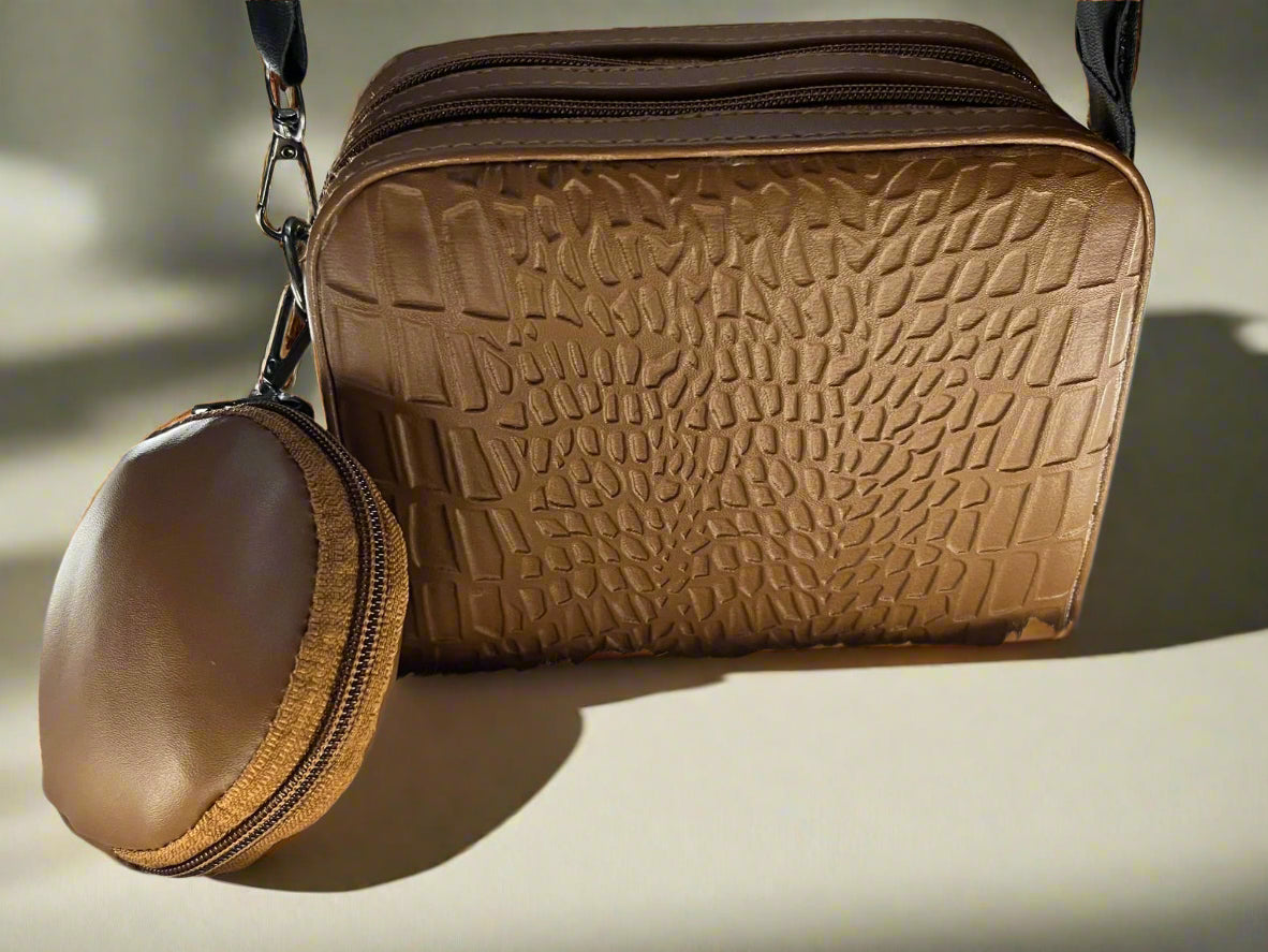 Urban Chic Textured Sling Bag+Mini Pouch