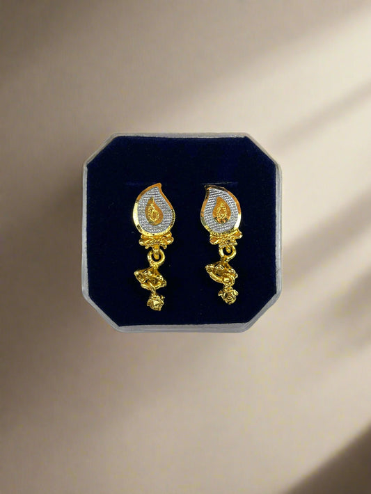Pearl leaf gold earrings