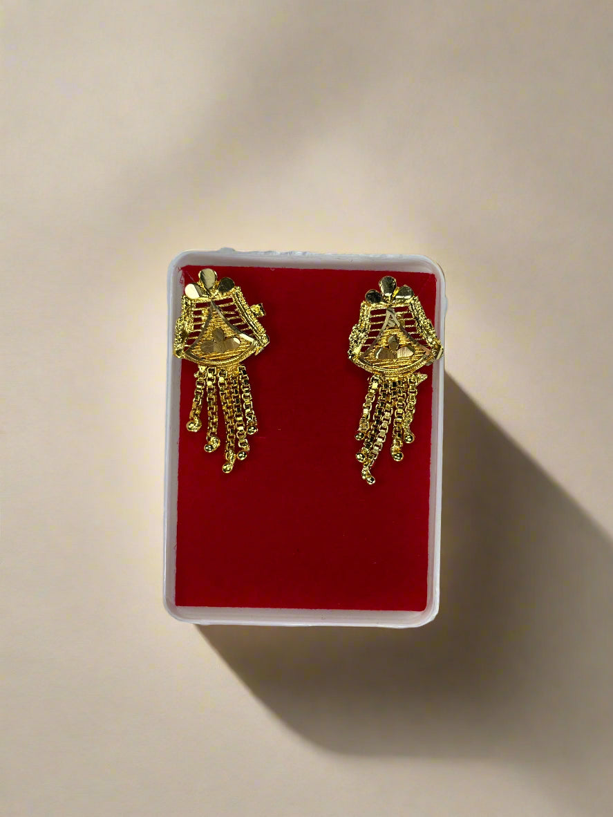 Classic golden fringe earrings