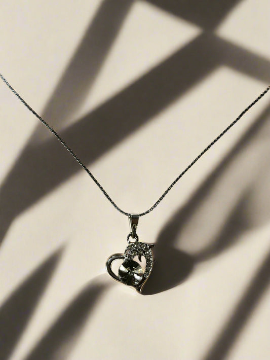Crystal heart stone pendant